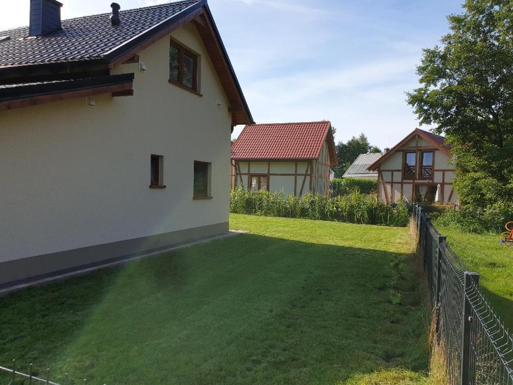 Villa Osada Cztery Pory Roku -Dom Lato Kopalino Exterior foto